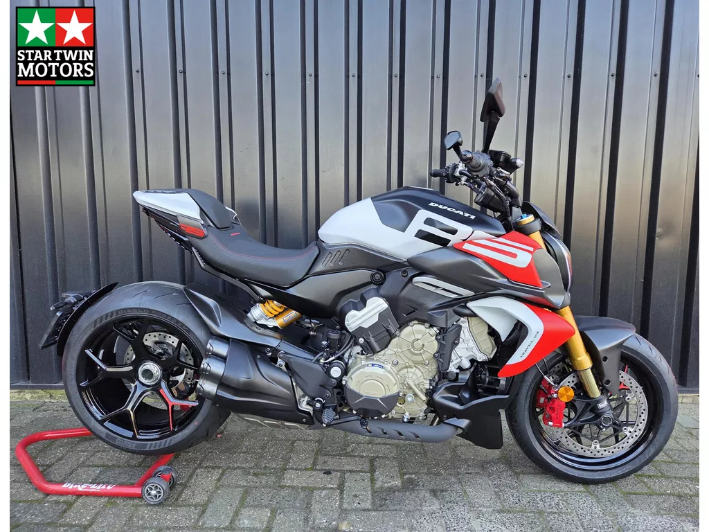 Ducati Diavel V4 RS